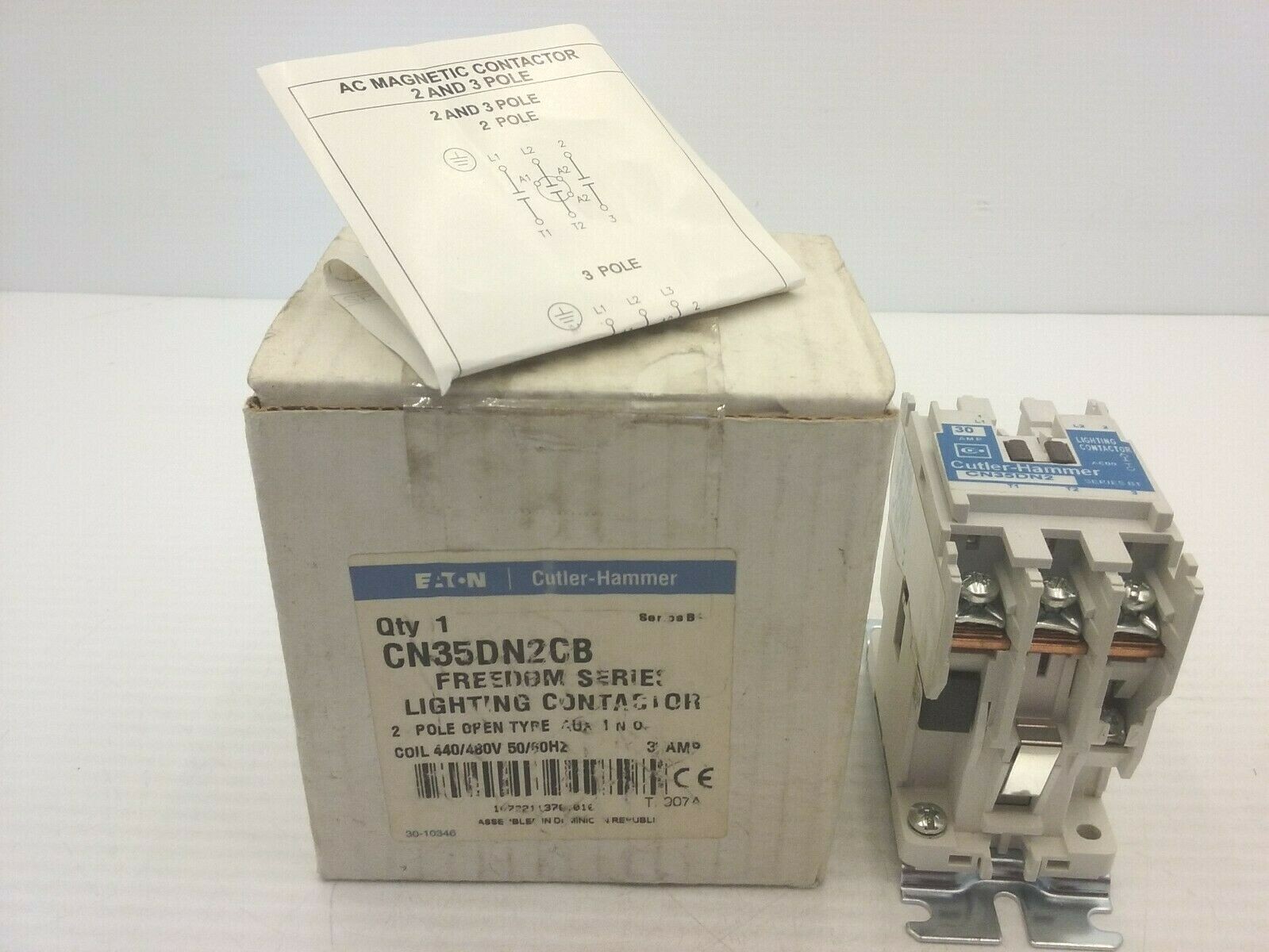 EATON CN35DN2CB LIGHTING CONTACTOR 2 POLE OPEN TYPE 30 AMP SERIES B1 NIB 