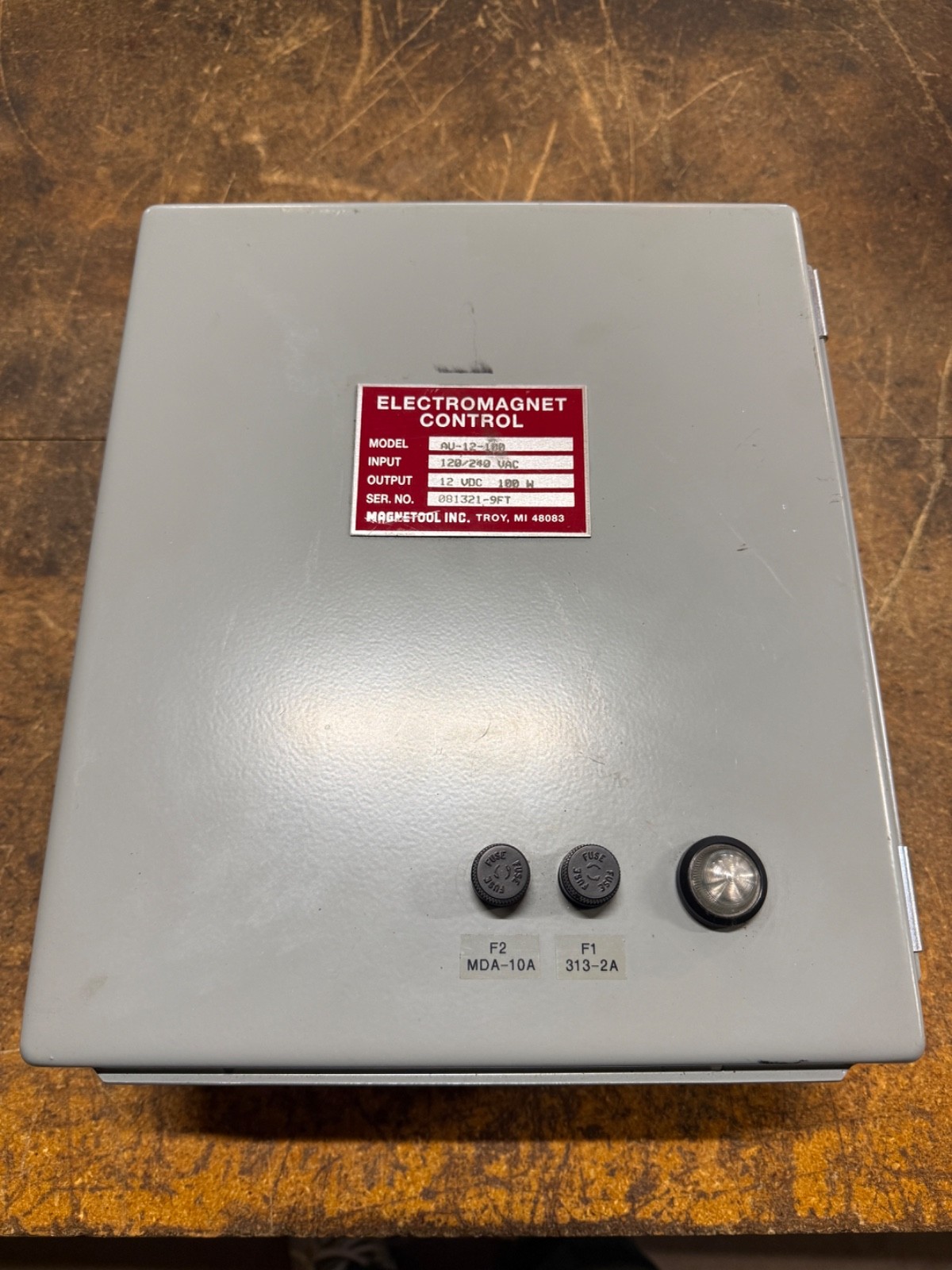 MAGNETROL AU-12-100 Magnetic Controller Box nVent Hoffman A1210CH Enclosure MAGNETROL AU-12-100 Magnetic Controller Box nVent Hoffman A1210CH Enclosure