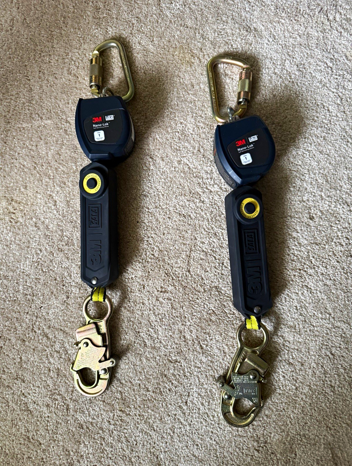 3M DBI-SALA Nano-Lok Self Retracting Lifeline 6 ft (1.8 m) MPN 3100520 3M DBI-SALA Nano-Lok Self Retracting Lifeline 6 ft (1.8 m) MPN 3100520