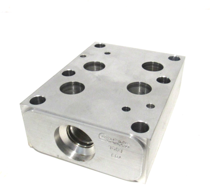 NEW SUN HYDRAULICS CDA MANIFOLD VALVE