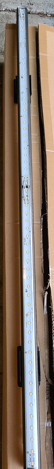 INSIGHT LIGHTING PCM PILOT-COVE LINEAR LED FIXTURE, 110-277V, 4000K, 28w, 48\