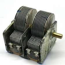 365pF+365pF, Capacitor, Variable, Dual Section, Broadcast, Air Dielectric picture