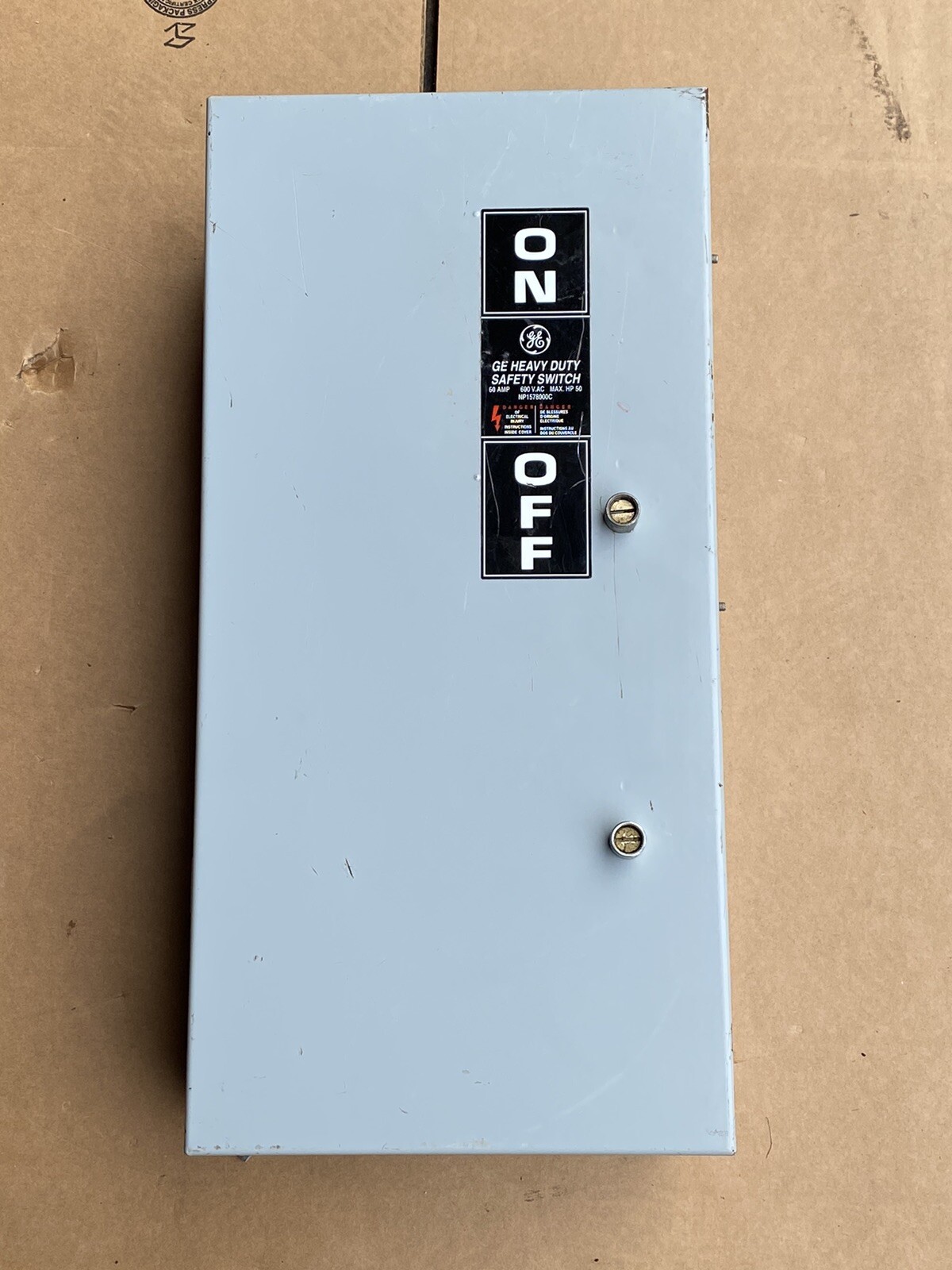 GENERAL ELECTRIC HEAVY DUTY SAFTEY SWITCH MODEL TH4323