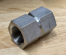 Swagelok SS-16-HRCG-12 SS Pipe Fitting Hex Reducing Coupling 1