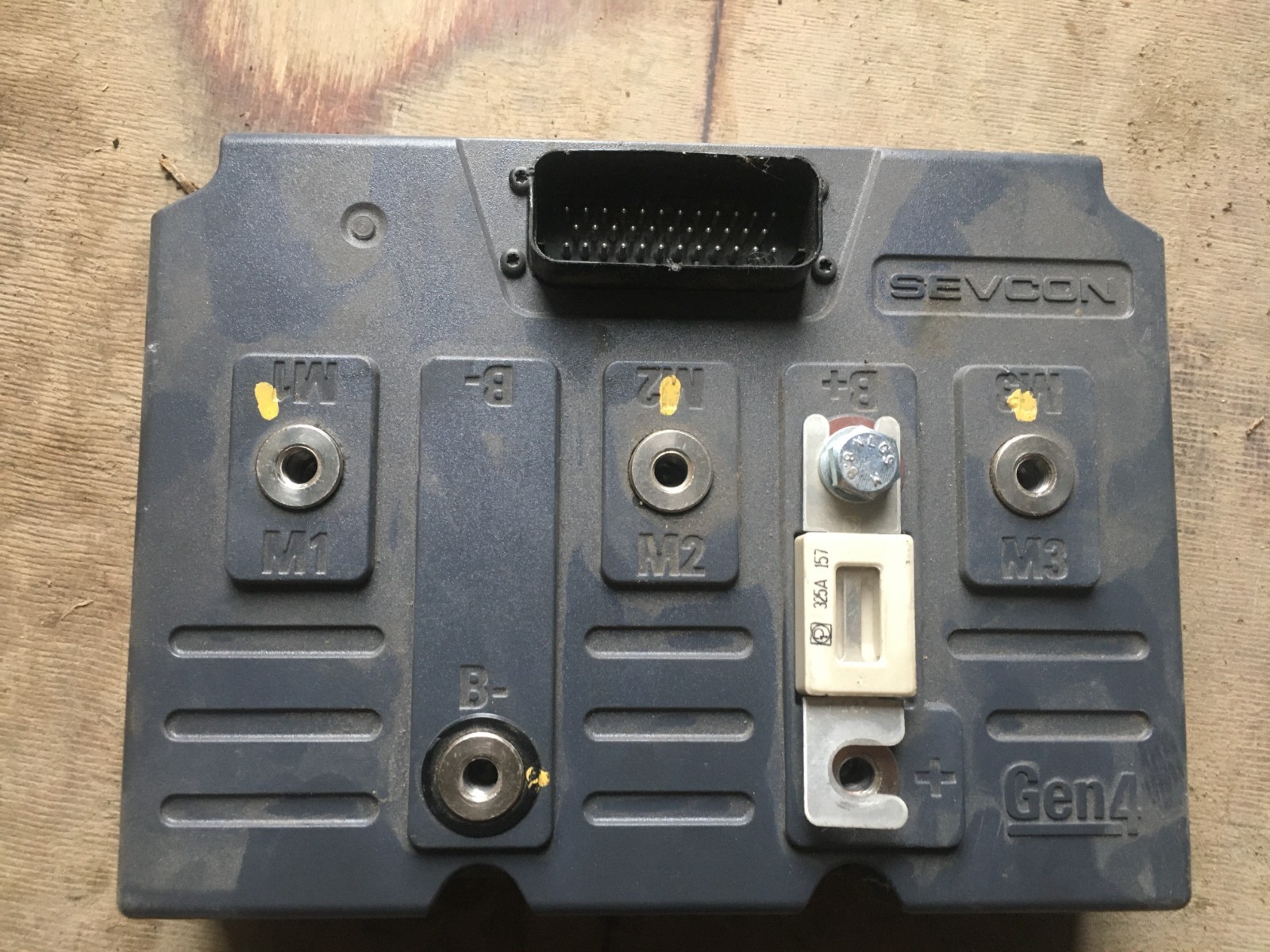 Sevcon Gen4 size 4 inverter/controller 110V 300A - for parts or core, untested