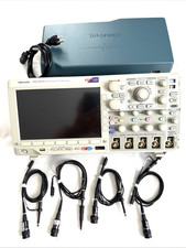 Tektronix MSO3014 100MHZ,/ 2.5GS/S 4+16CH MSO Mixed Signal Oscilloscope picture