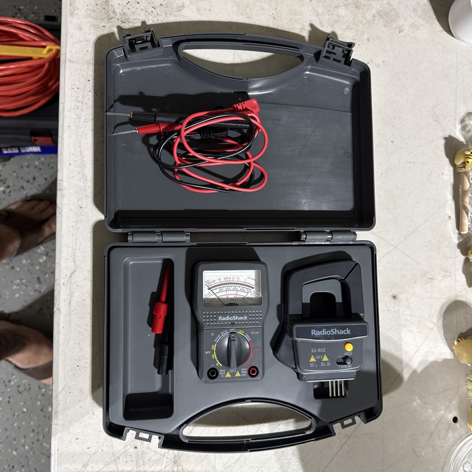 RadioShack Clamp-On AC Ammeter with Detachable Multimeter Model 22-602 With Case RadioShack Clamp-On AC Ammeter with Detachable Multimeter Model 22-602 With Case