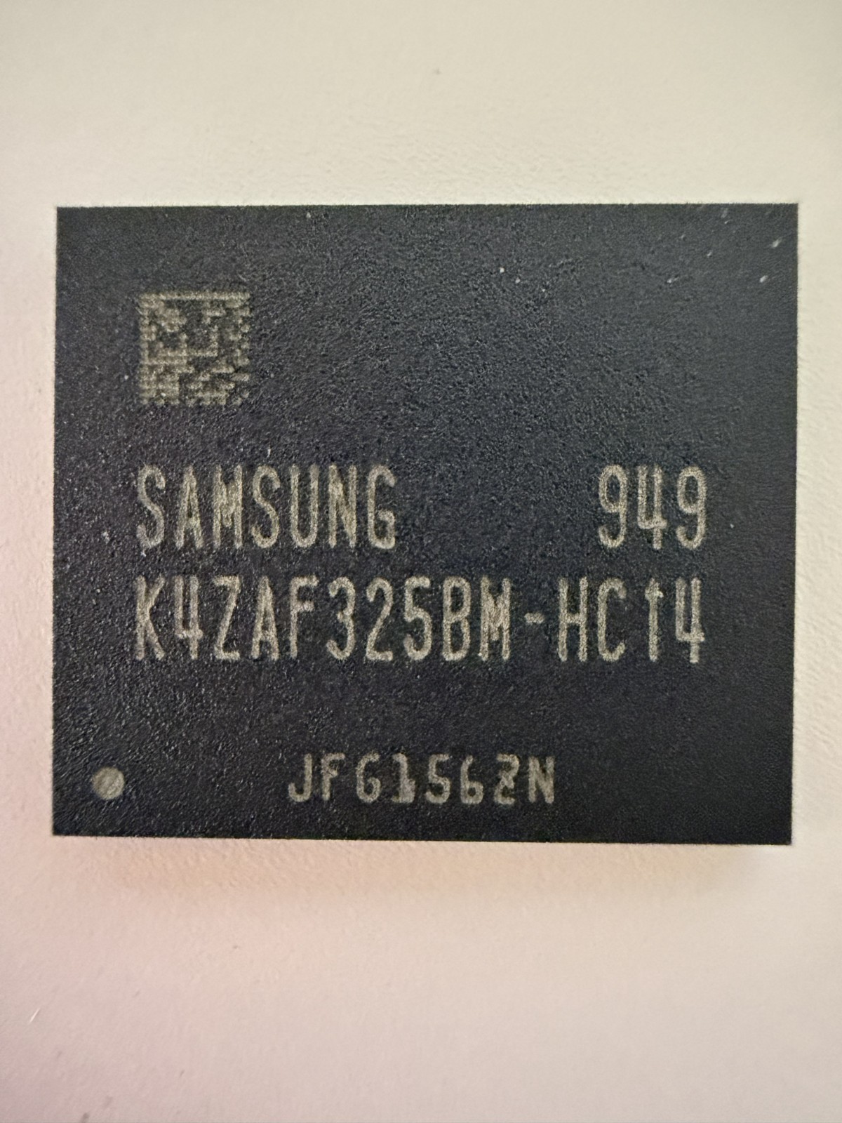Samsung K4ZAF325BM-HC14 Memory IC – US SELLER – FAST SHIPPING