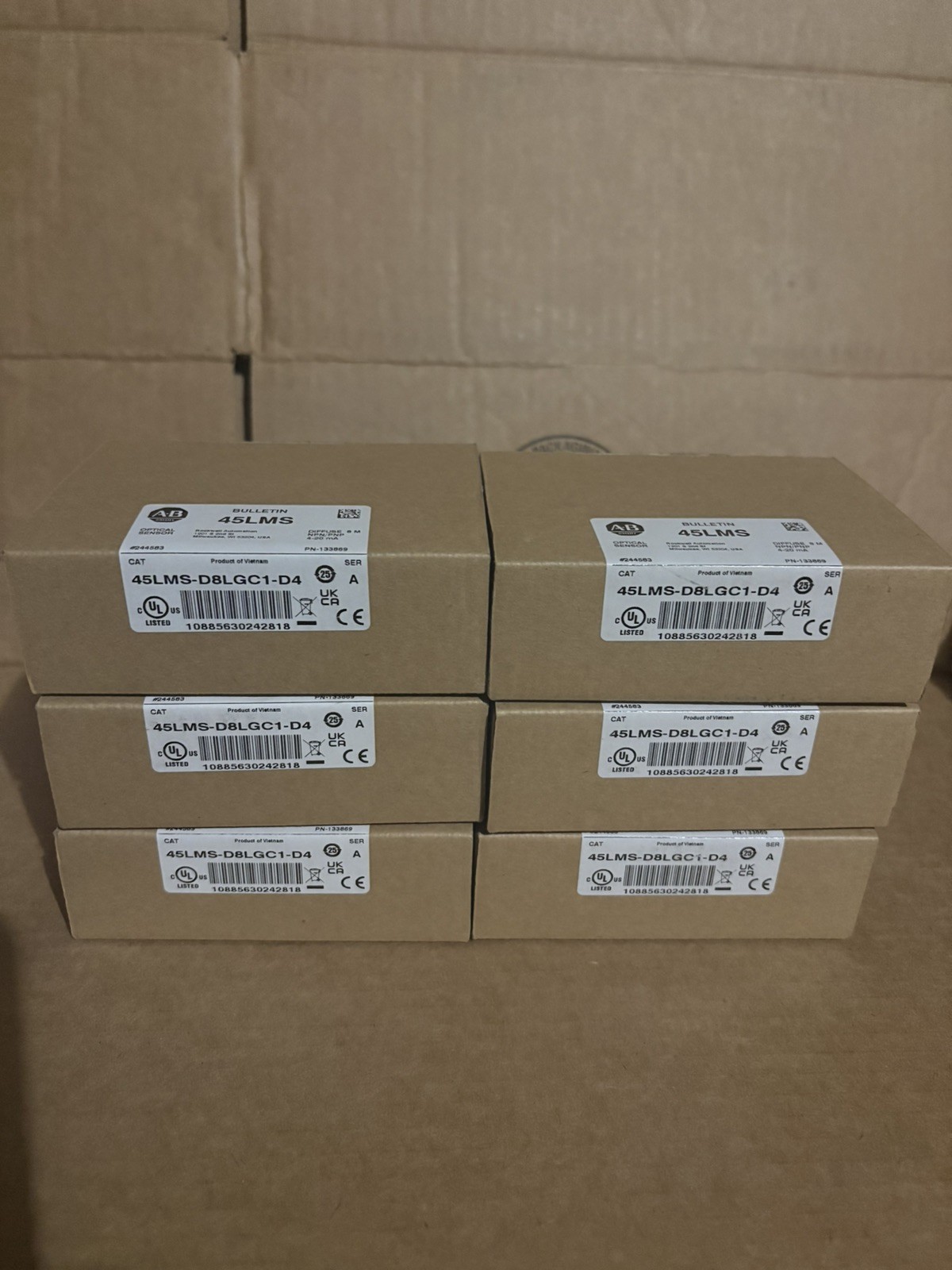 Factory Sealed Allen Bradley 45LMS-D8LGC1-D4 /A 0.2-8m 660nm Measurement Sensor