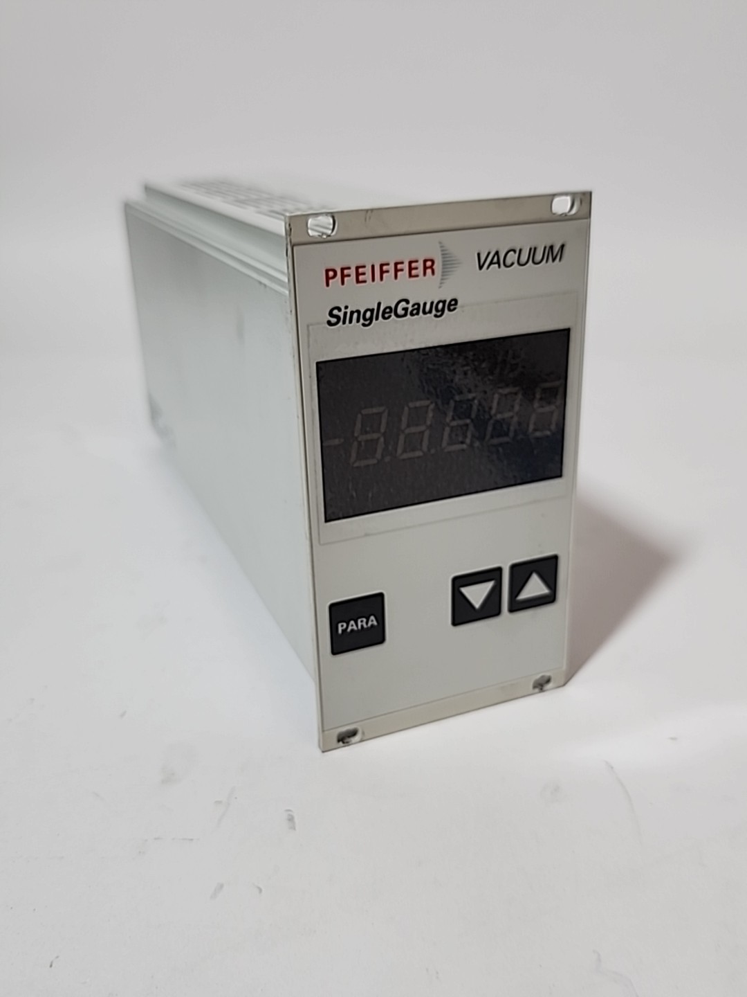 Pfeiffer Vacuum TPG 261 SingleGauge Controller PTG28030 High Vacuum Unit