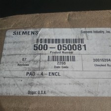 Siemens PAD-4-ENCL ***NEW IN BOX*** picture