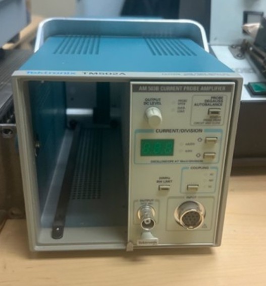 TEKTRONIX TM502A