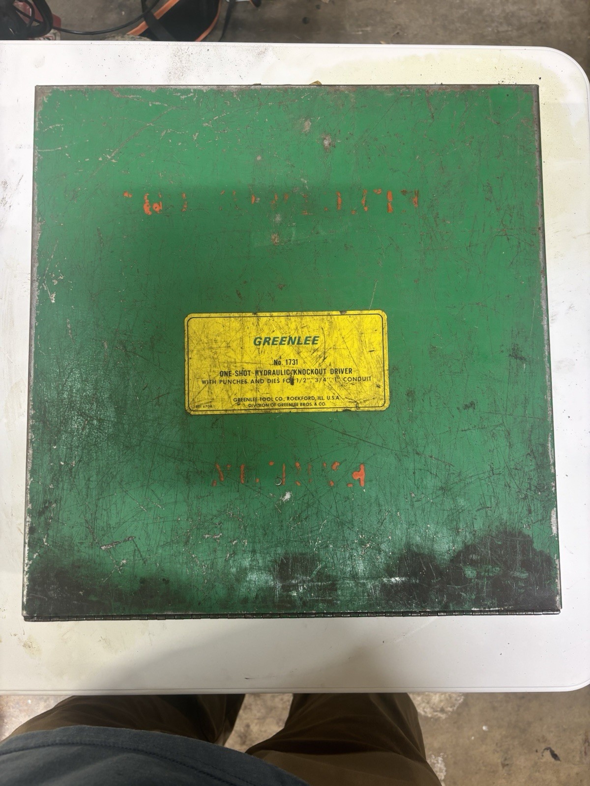 Greenlee No.1731 Hydraulic C-Frame Knockout Punch Driver