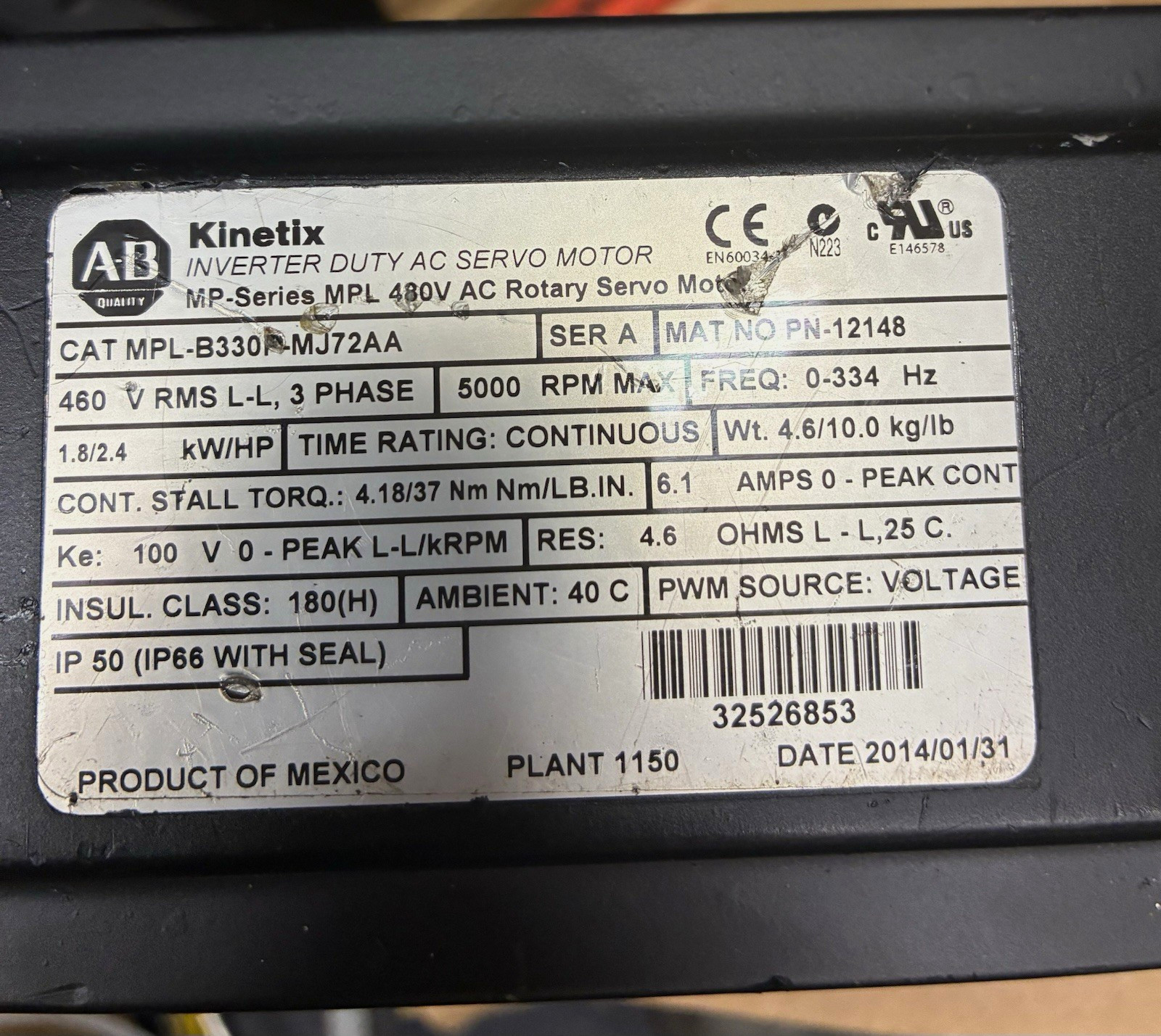 Allen-Bradley Kinetix AC Servo Motor MPL-B330P-MJ72AA 460V 1.8kW IP50