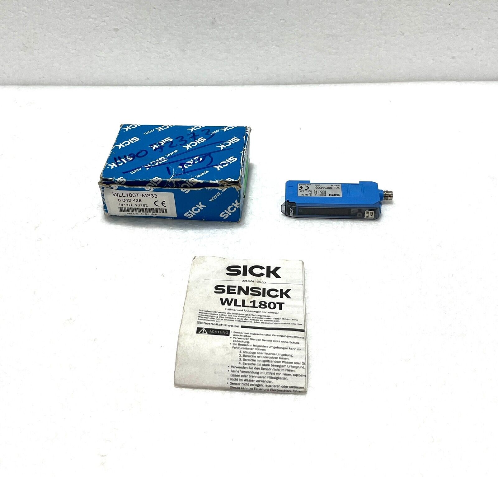 SICK WLL180T-M333 Fibre-Optic Sensors Base Unit 6042428