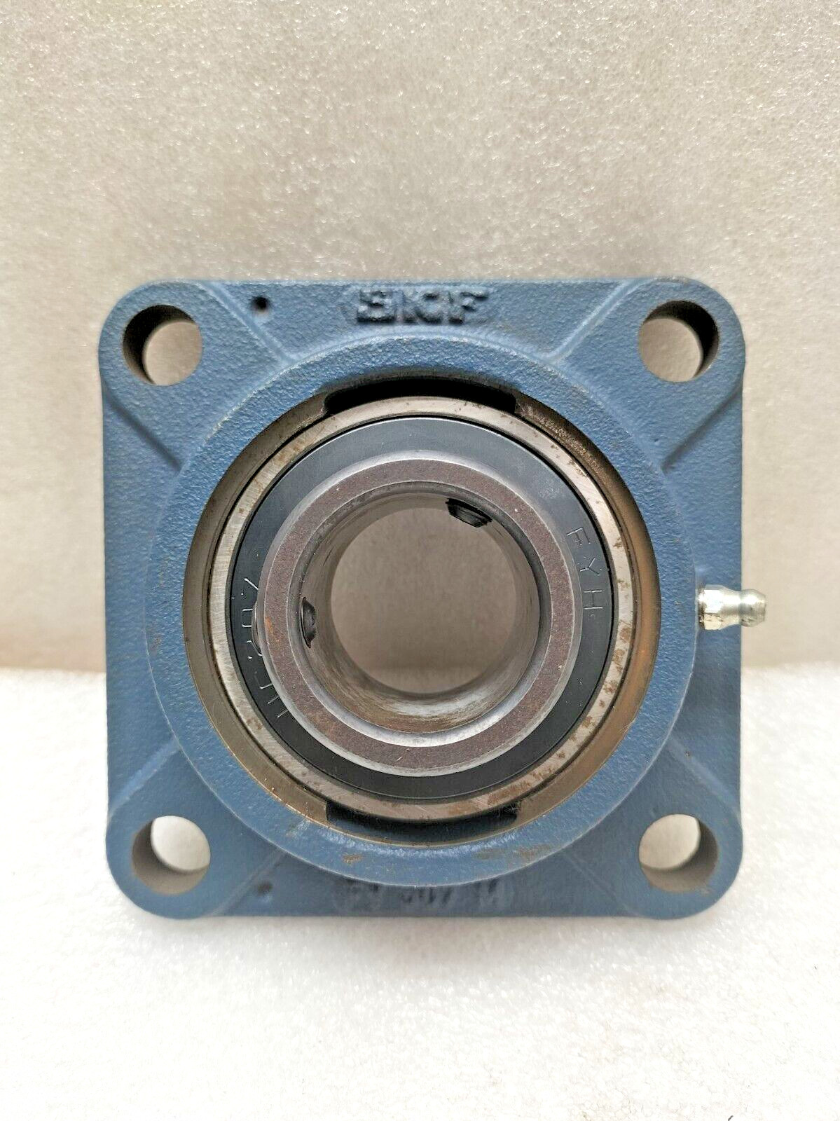 SKF FY 507 M SQUARE FLANGED HOUSING FOR INSERT BEARINGS CAST IRON - LOT OF 2 PCS
