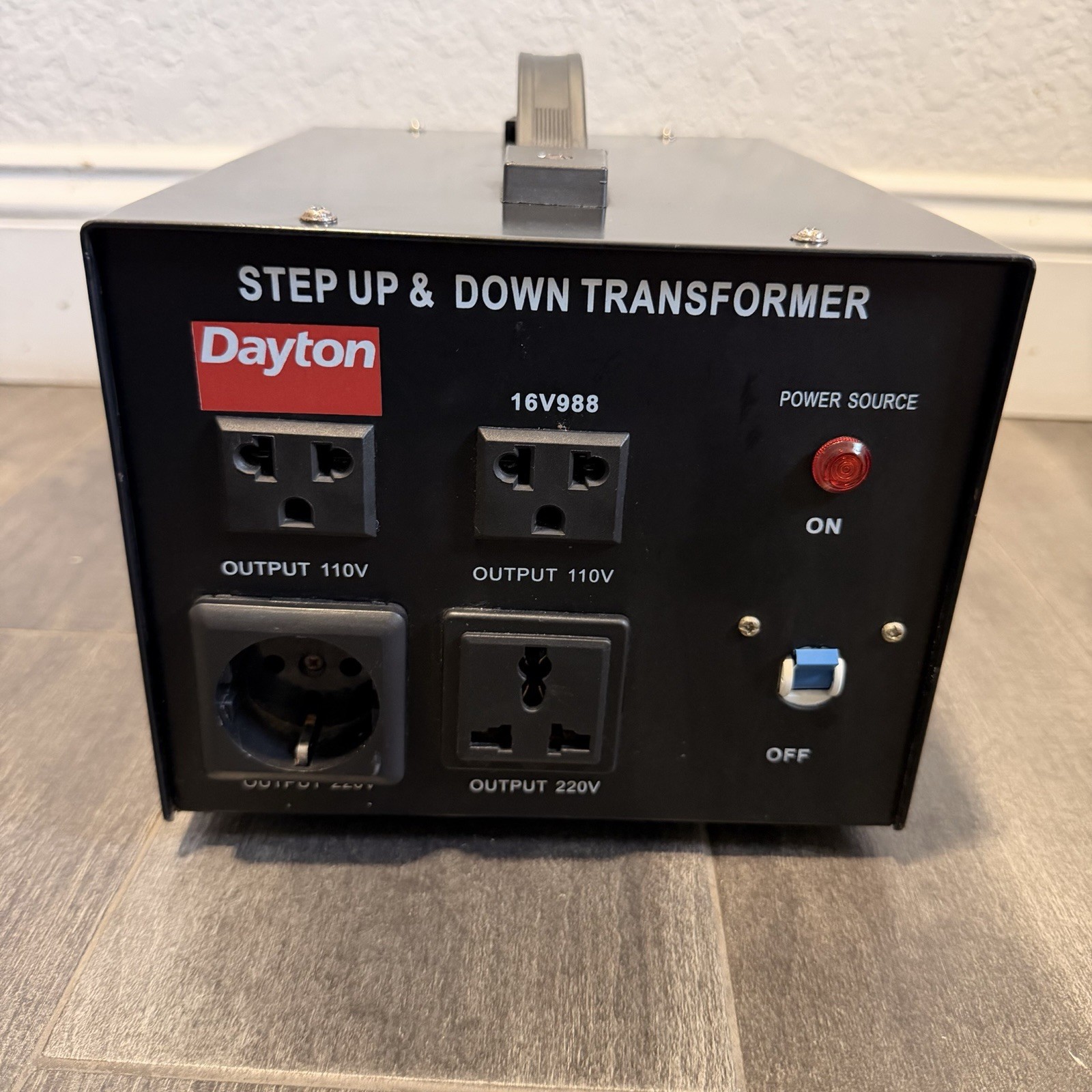 Dayton 16V988 3kVA Step Up/Down Transformer 110V 220V Voltage Converter