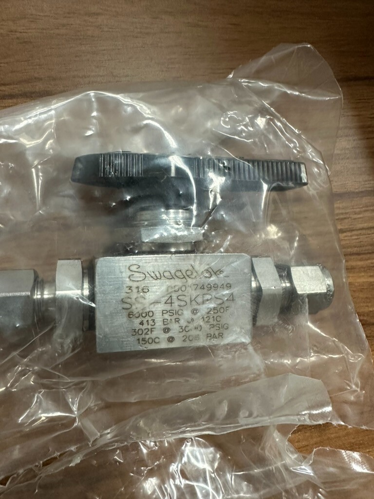 Free shipping 1PCS NEW SWAGELOK SS-4SKPS4