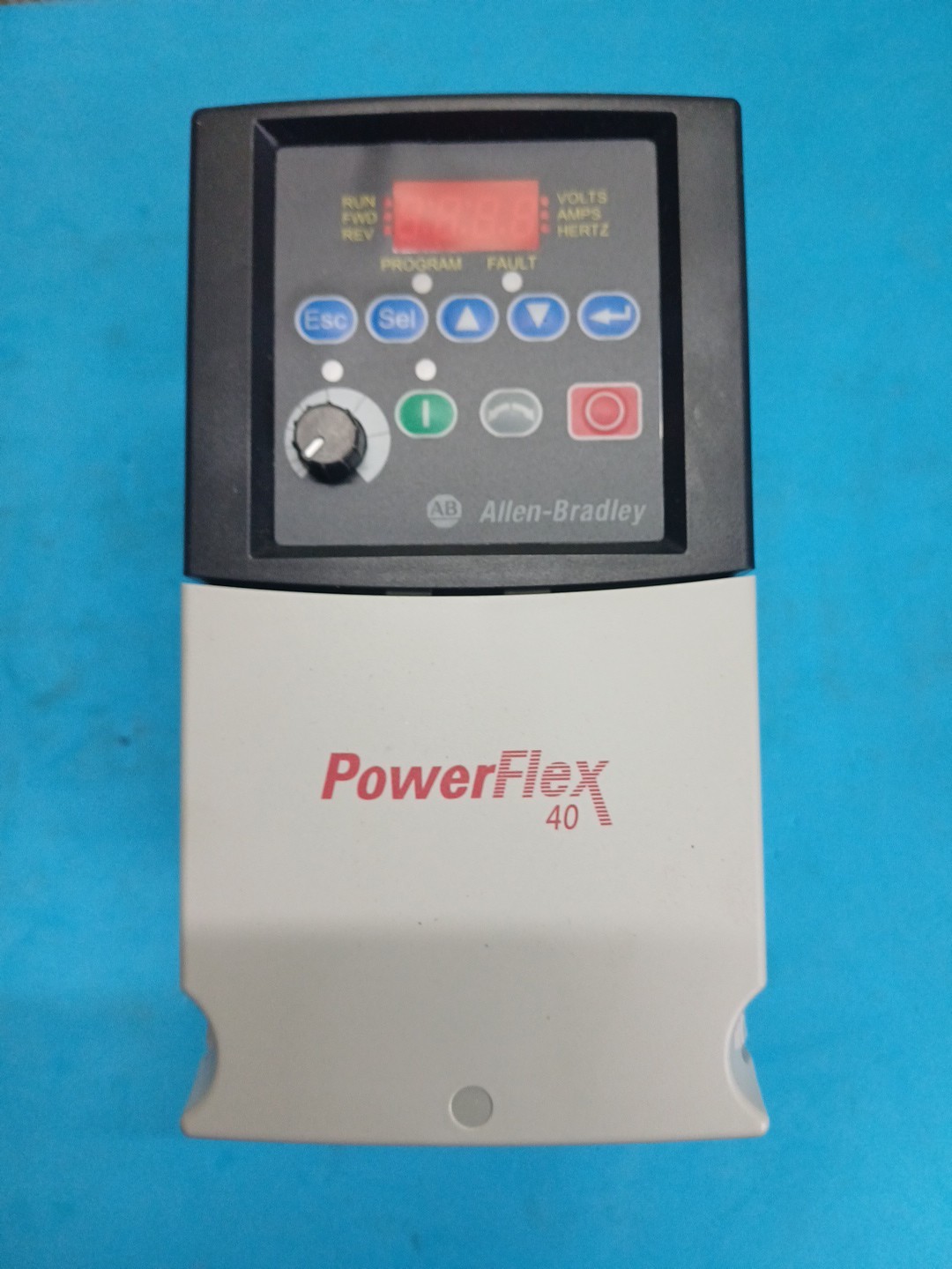 ALLEN-BRADLEY POWERFLEX INVERTER. 40