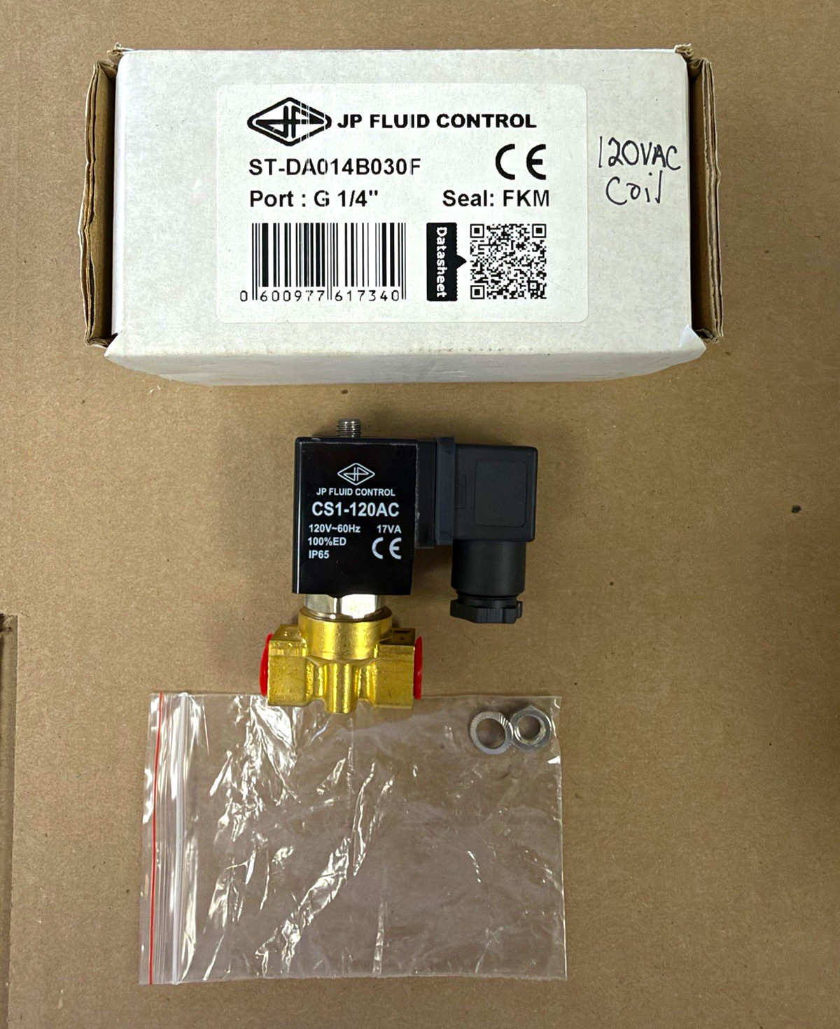 JP Fluid Control Solenoid Valve CS1-120AC ST-DA014B030F Electric2/2 120vac coil 
