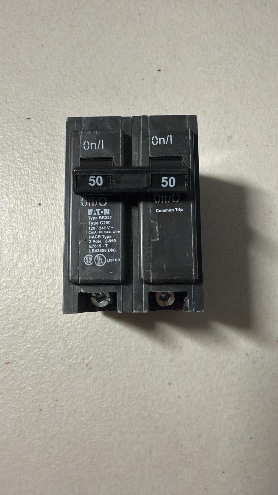 NEW Eaton BR250 50 AMP Double Pole 240 Volt Circuit Breaker NEW Eaton BR250 50 AMP Double Pole 240 Volt Circuit Breaker