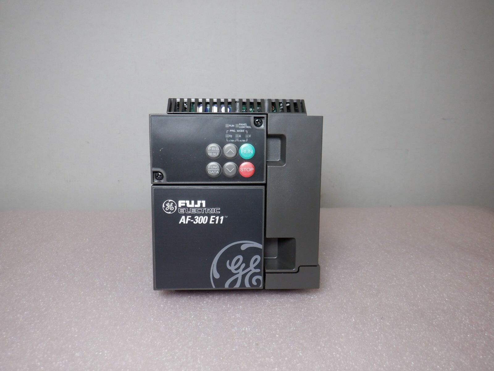 GE FUJI ELECTRIC AF-300 E11