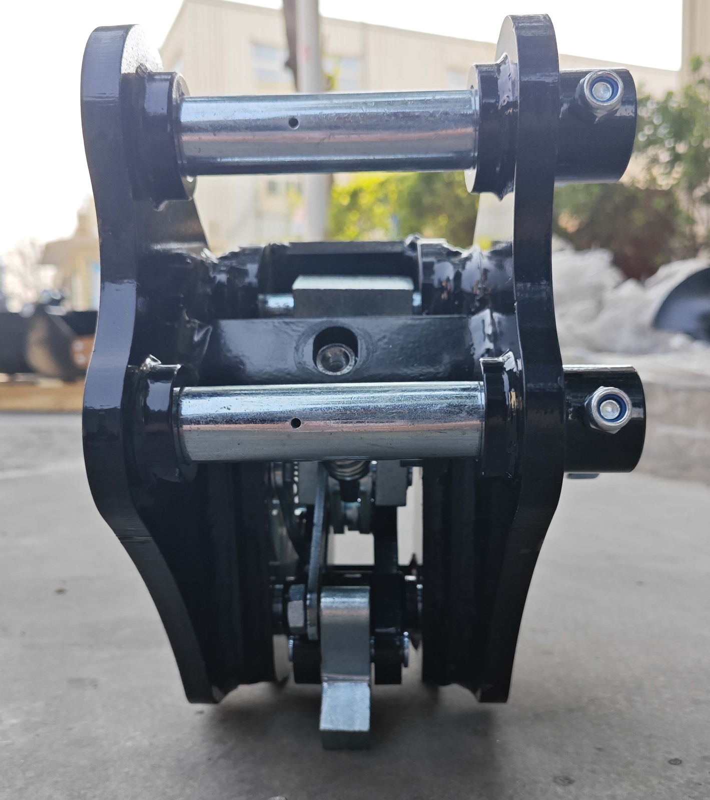 Attachment Quick Hitch Coupler For Mini Excavator 0.8-1.5Ton Free delivery Attachment Quick Hitch Coupler For Mini Excavator 0.8-1.5Ton Free delivery