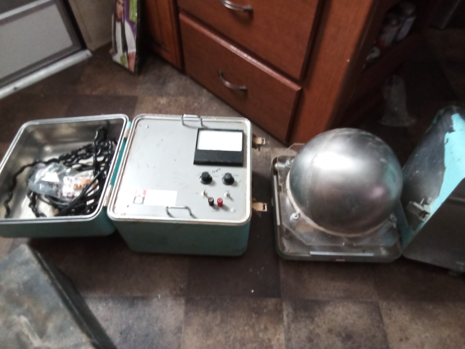  Vintage Reuter-Stokes RSS-111 Environmental Radiation Monitor System - WORKING