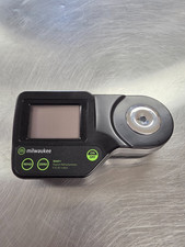 Milwaukee MA871  digital refractometer picture