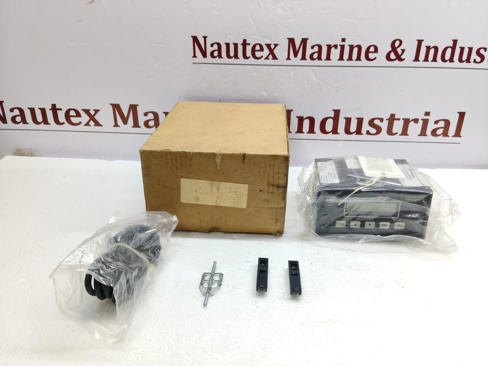 GE Sensing MTS5-3A1-10 Panametrics Moisture Target Series 5 230VAC Complete KIT