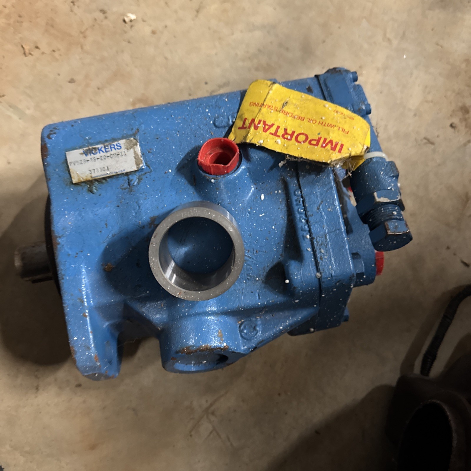 NEW VICKERS PVB29-RS-20-CM-11 6549-C05-TAC