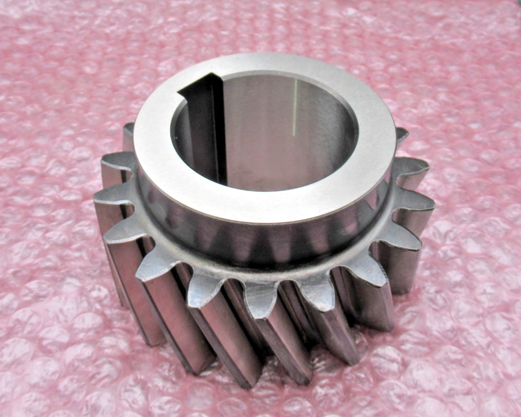 GENUINE Hyster Yale Pinion Gear Reductor (OEM) 2307596 *NEW* GENUINE Hyster Yale Pinion Gear Reductor (OEM) 2307596 *NEW*