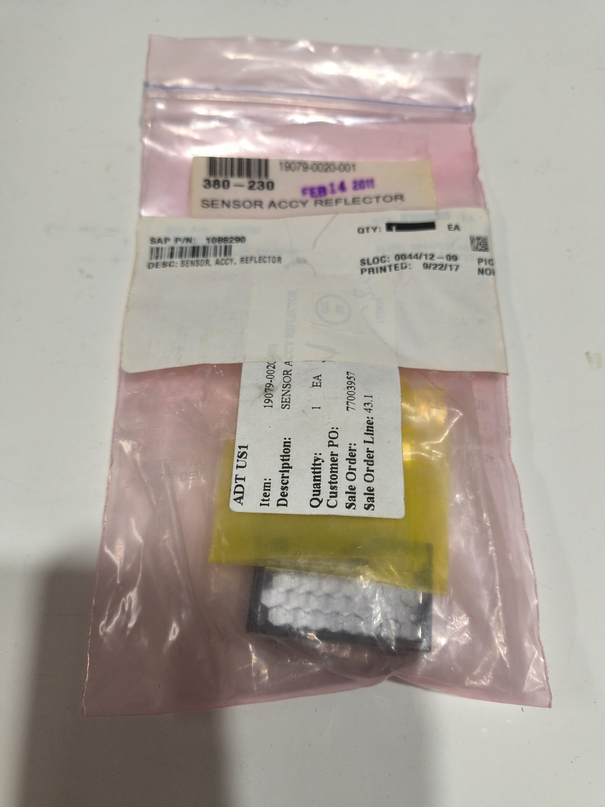 ADT 19079-0020-001 Omron Sensor Accy Reflector 380-230 Dicing Saw NOS ADT 19079-0020-001 Omron Sensor Accy Reflector 380-230 Dicing Saw NOS