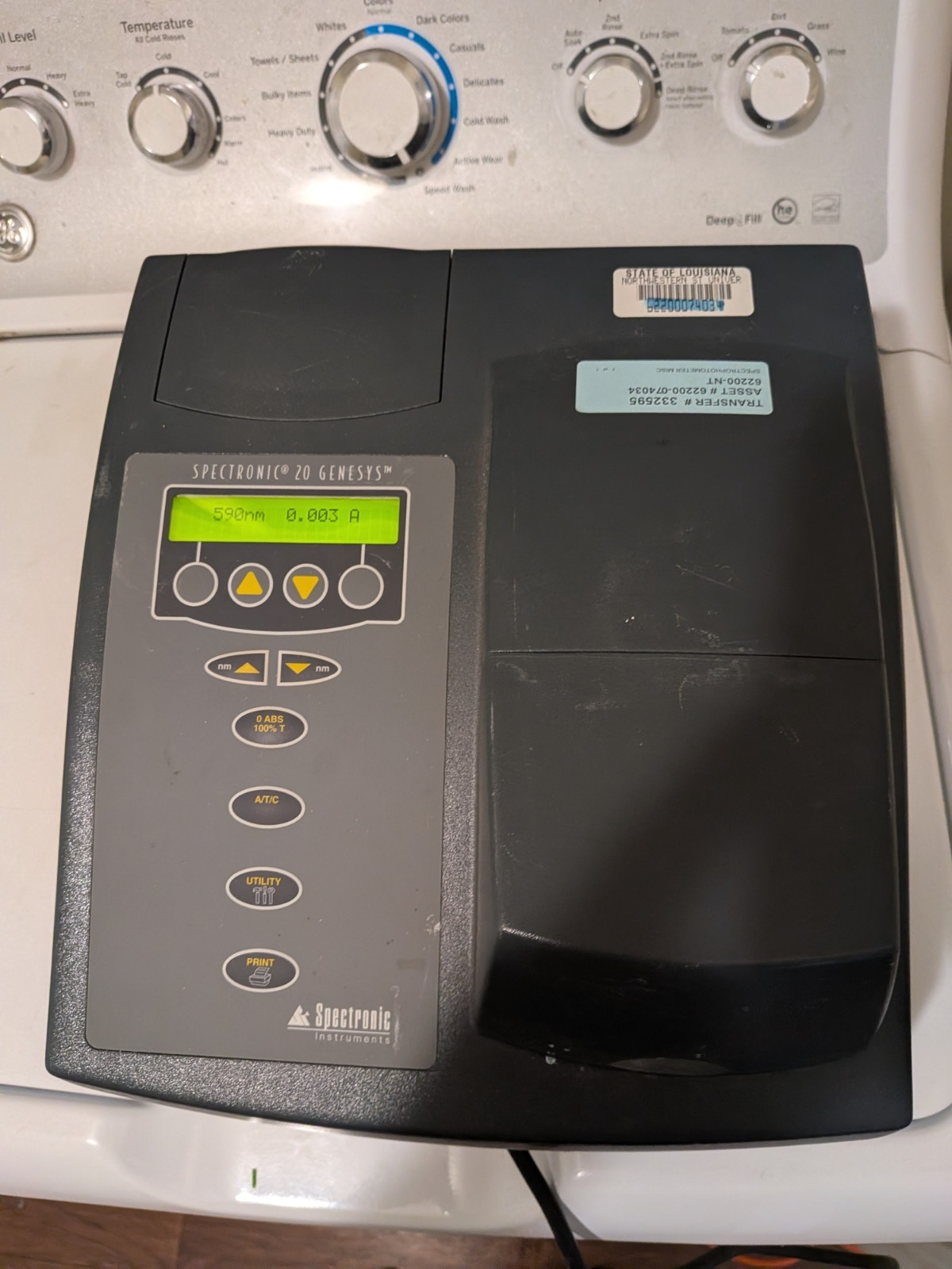 Thermo Spectronic Genesys 20 Model 4001/4 Spectrophotometer