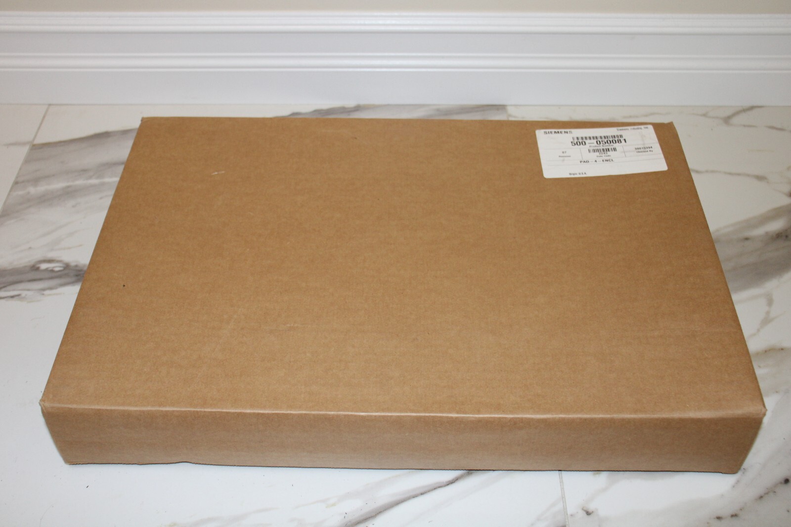 Siemens PAD-4 ENCL Control Panel Enclosure 500-050081 with  KEY 