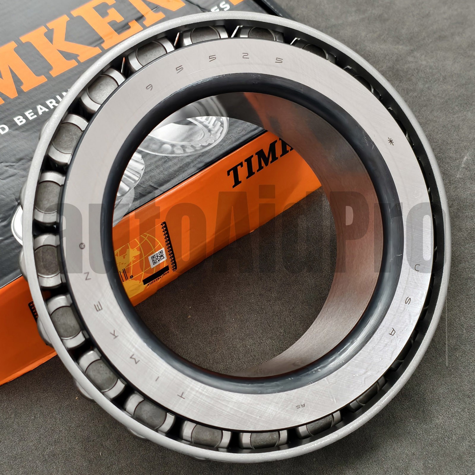 1pcs New Tapered Roller Bearing Cone for Timken 95525