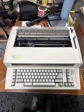 VINTAGE IBM PERSONAL WHEELWRITER 2 BY LEXMARK ELECTRIC TYPEWRITER UNTESTED picture