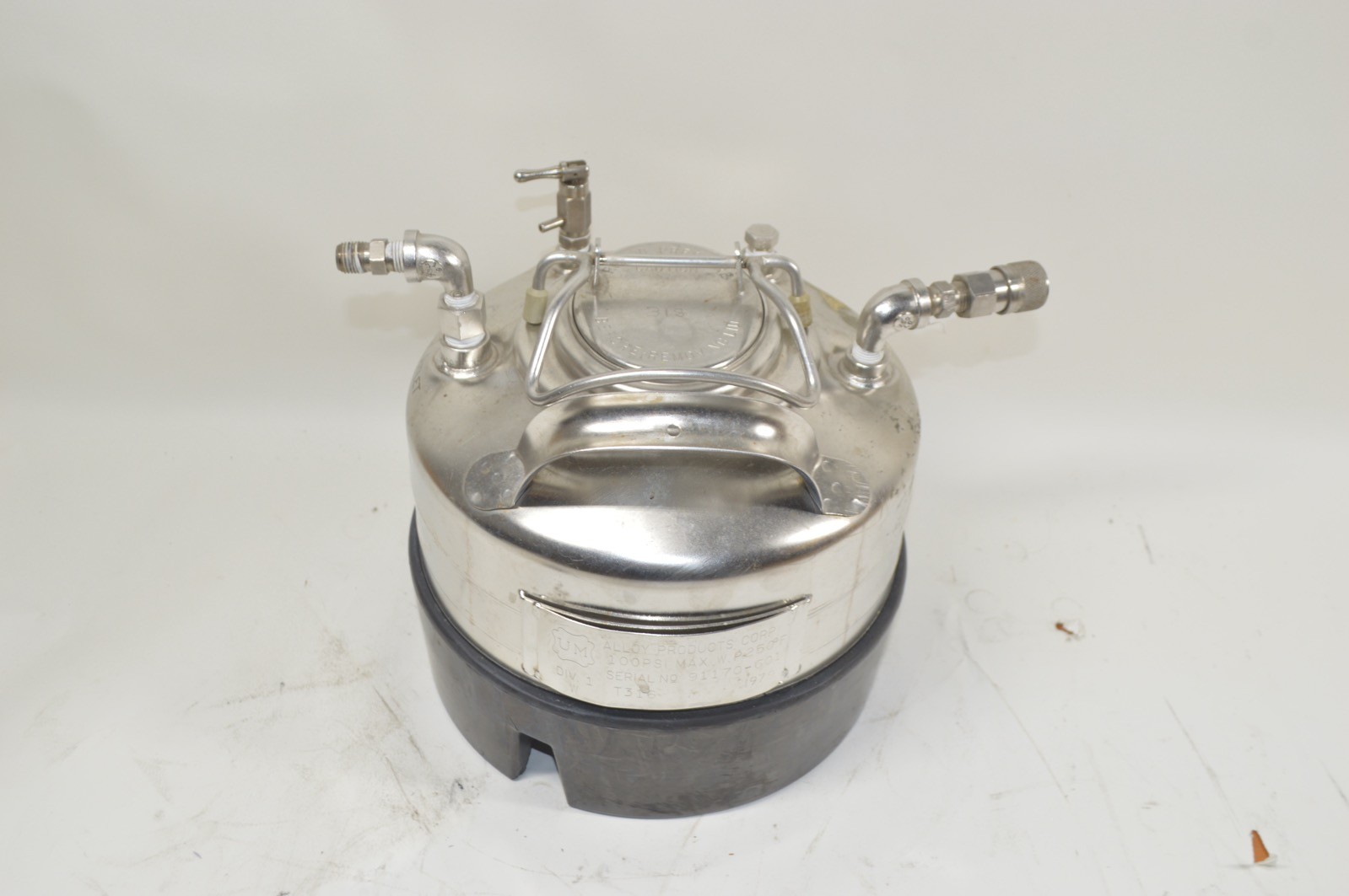 Alloy Products / Millipore 316 Stainless Pressure Tank 100PSI Max 250F 5 Liter