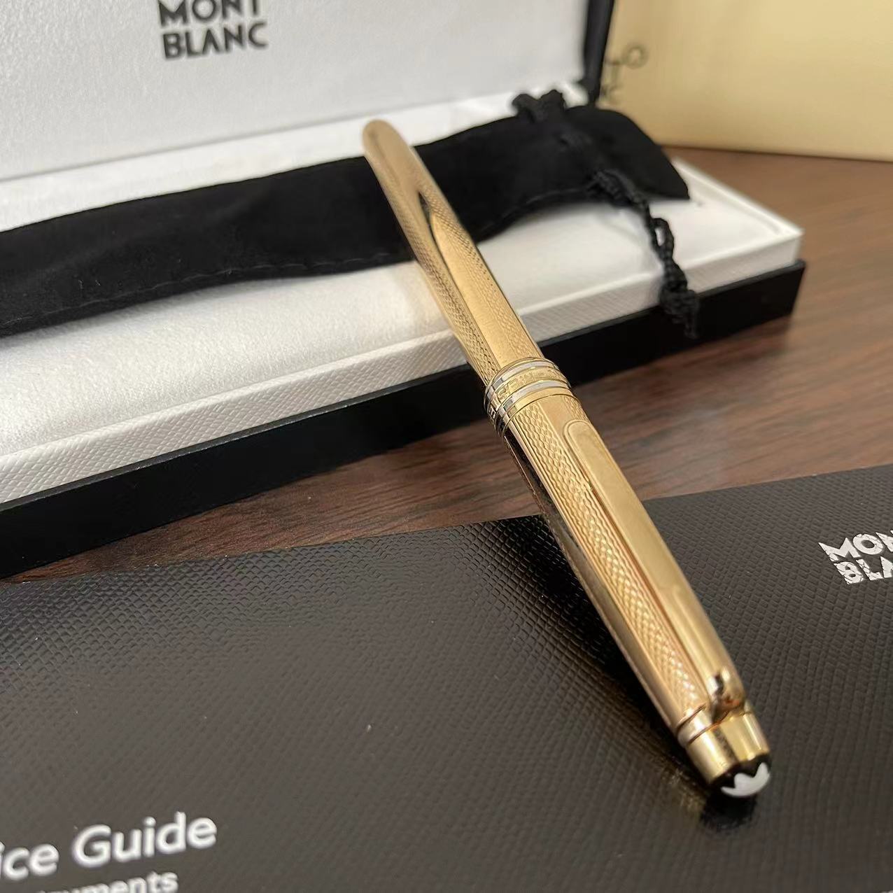 New Montblanc 2866 Meisterstuck Rollerball Pen Metal Grid Shape Gold MB163