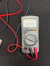 FLuke 112 True RMS multimeter picture